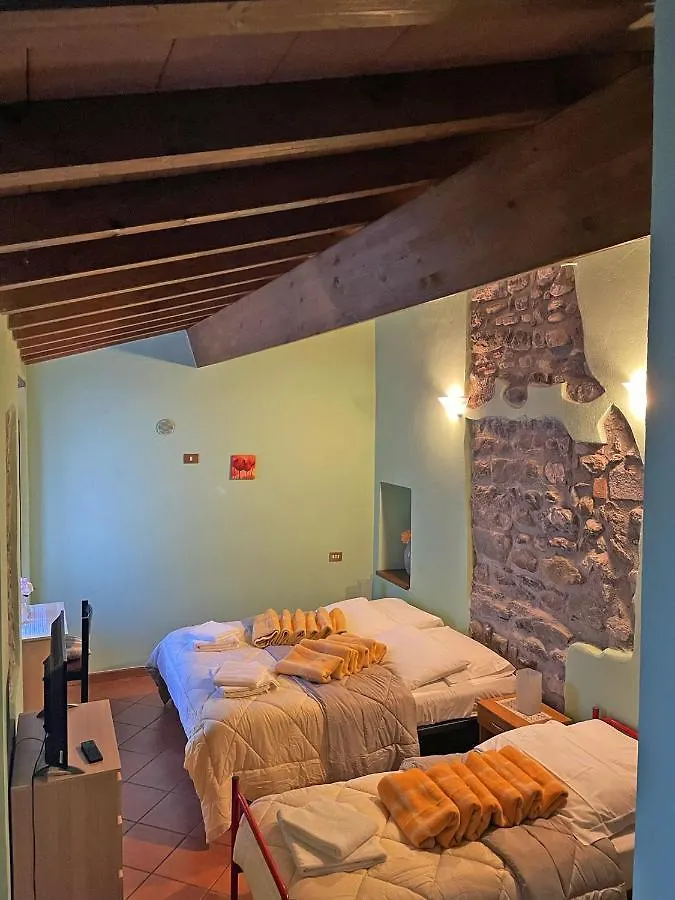 In Castello Hotel Gallicano Guest house